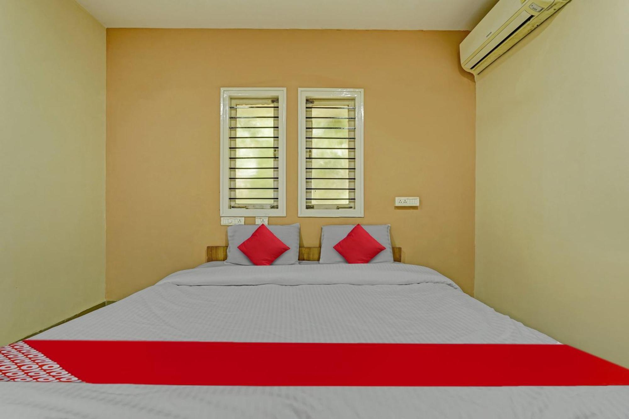 Super Hotel O Indra Suites Майсуру Екстер'єр фото